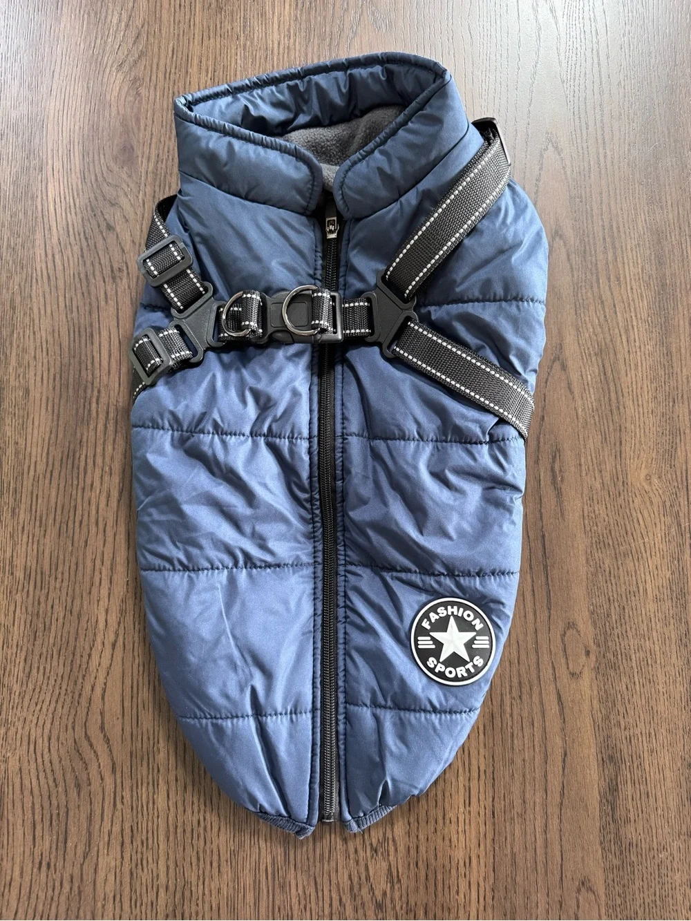 NWOT Dog 3XL 20 to 33 lbs Navy Blue Puffer Dog Vest with Harness